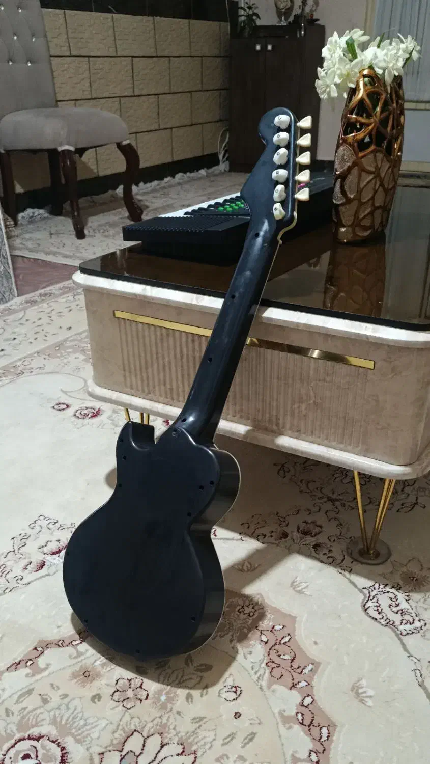 گیتار|گیتار، بیس، امپلیفایر|خرم‌آباد, |دیوار