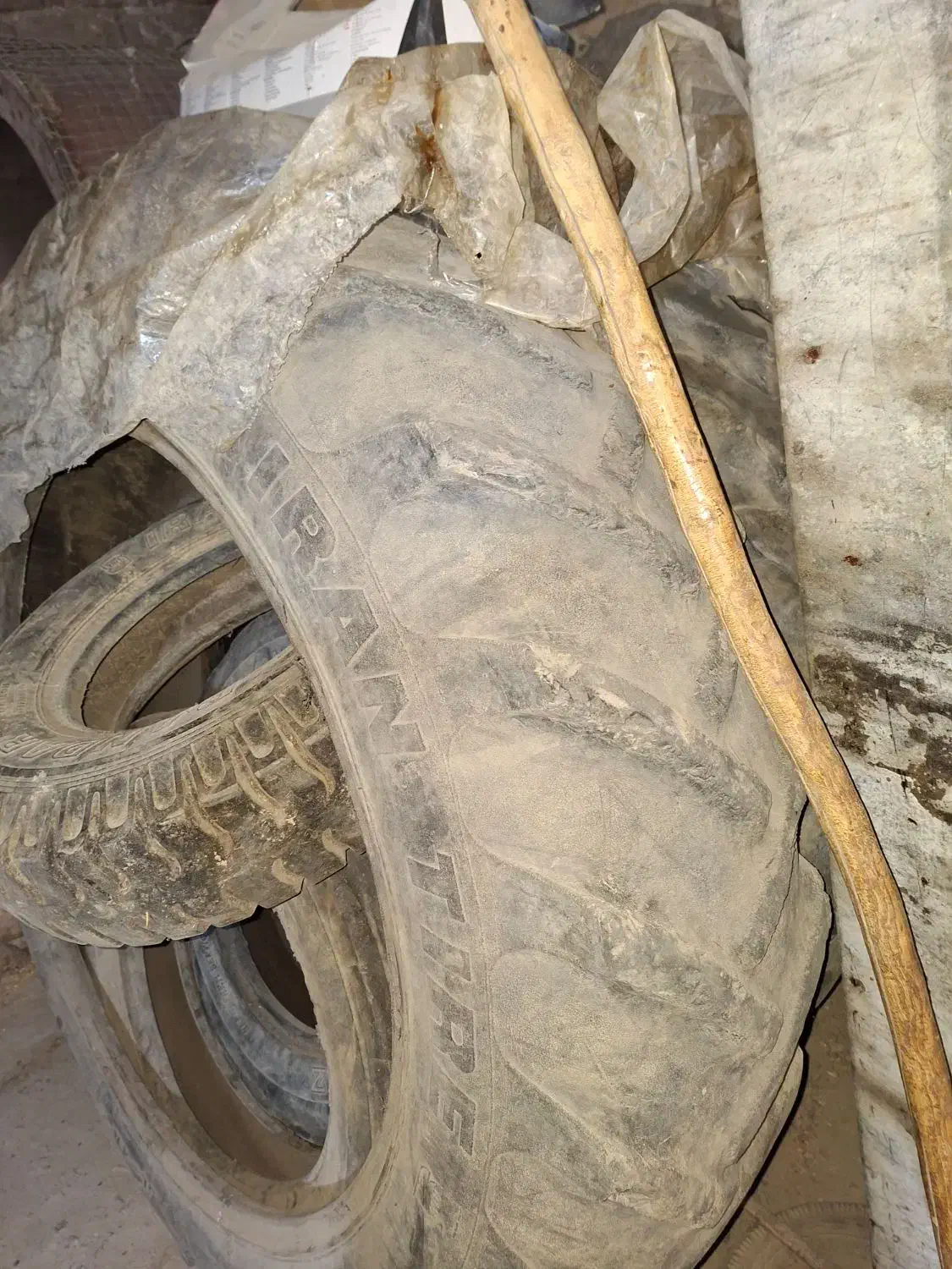 لاستیک تراکتور رومانی|قطعات یدکی و لوازم جانبی|شهرکرد, |دیوار