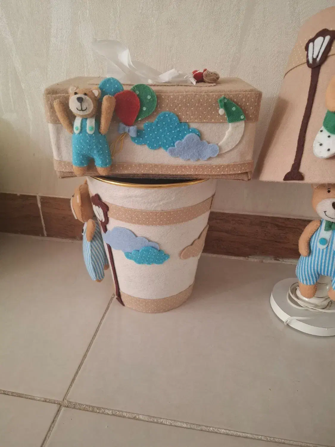 سطل زباله وجا دستمال.لوستر.چراغ خواب|اسباب و اثاث بچه|قوچان, |دیوار