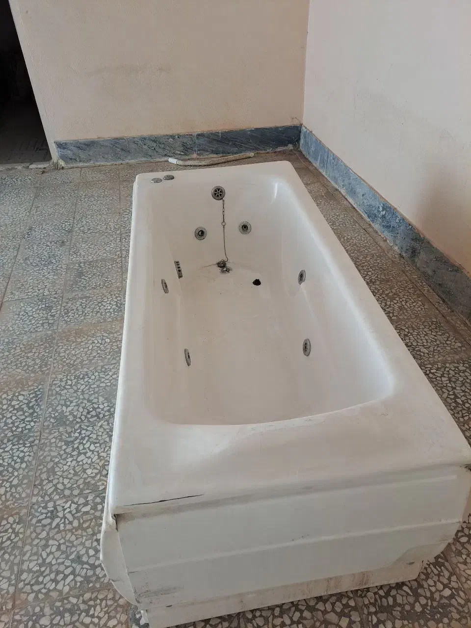 وان جکوزی دار|لوازم حمام|هشتگرد, فاز ۱ مهستان|دیوار