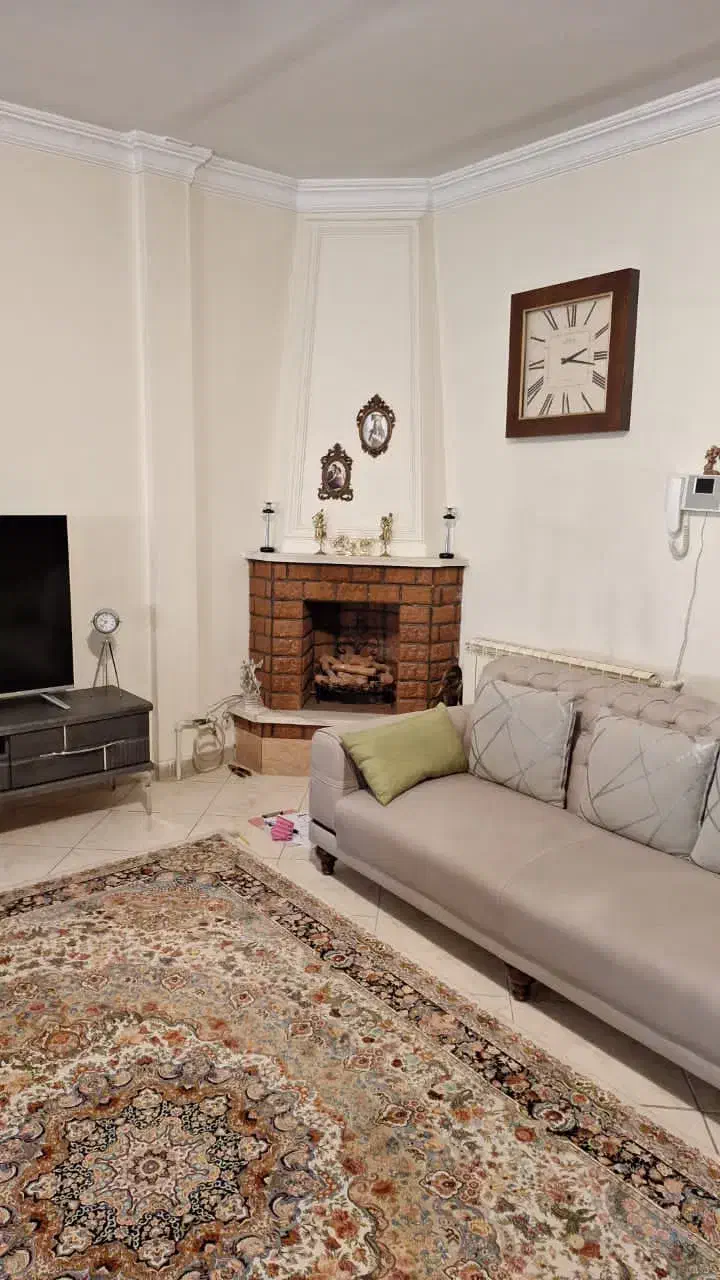 آپارتمان 100 متری میدان اطلاعات