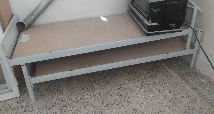 تخت فرفوژه سفید نوجوان|تخت و سرویس خواب|خمینیشهر, |دیوار