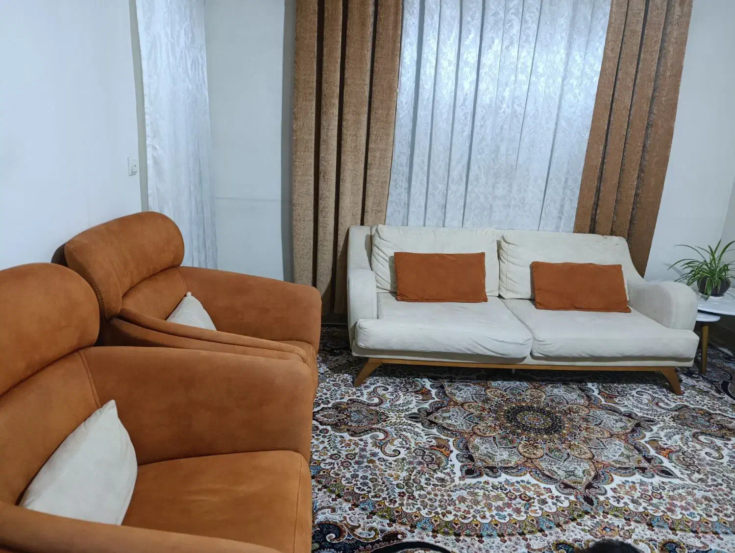 مبل راحتی|مبلمان خانگی و میز عسلی|رودهن, |دیوار