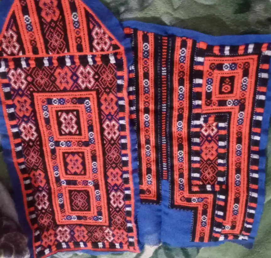 زیج آستین دست دوز|لباس|سراوان, |دیوار