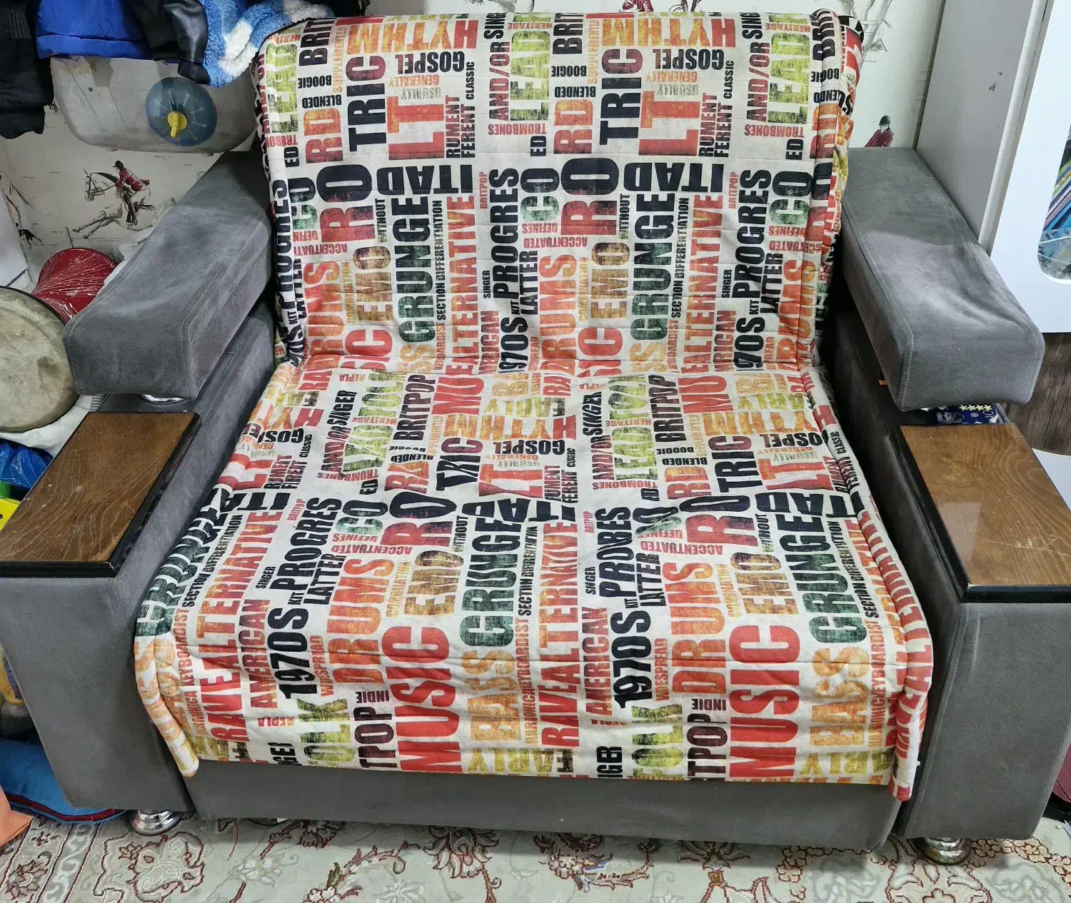 مبل تختخواب شو / تخت تاشو|تخت و سرویس خواب|ری, شهید غیوری (ابن باویه)|دیوار