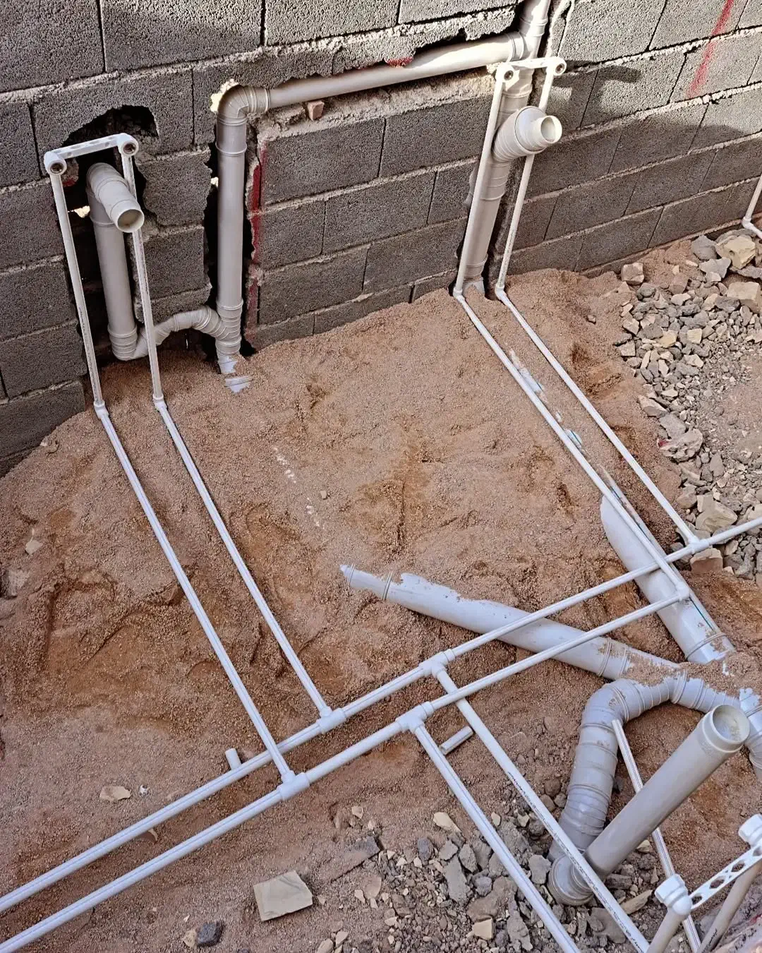 نصب و تعمیر انواع لوازم خانگی برقی گازی آبی|خدمات پیشه و مهارت|بم, |دیوار