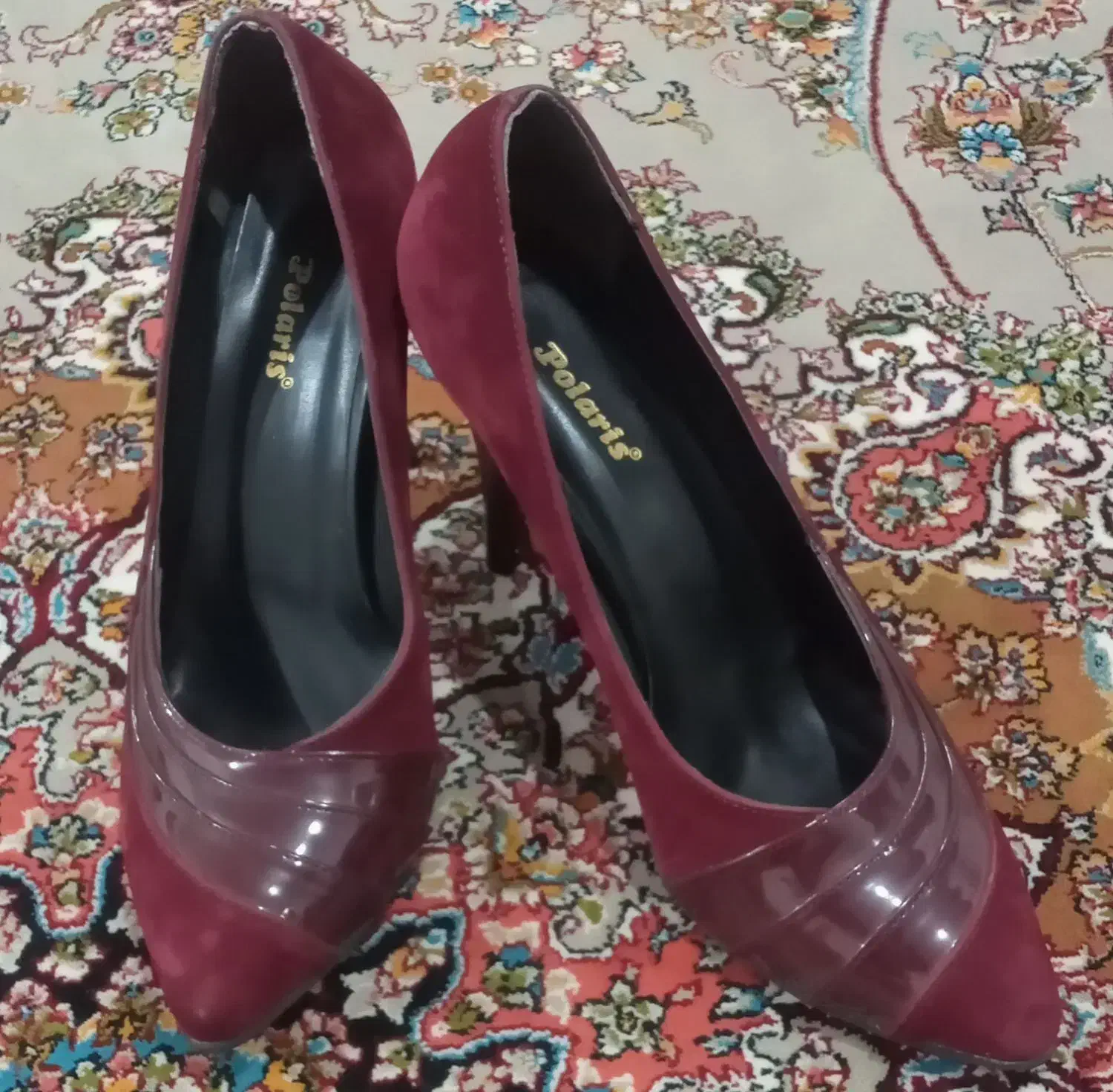 گمشده|اشیا|ارومیه, |دیوار