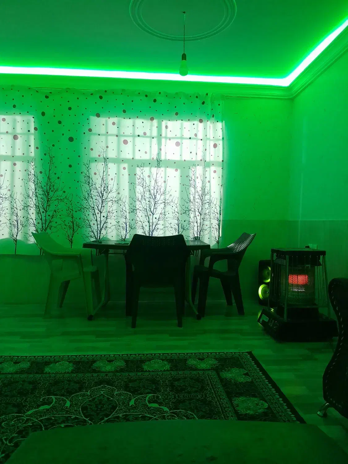 اجاره باغ|اجارهٔ کوتاهمدت ویلا و باغ|همدان, |دیوار