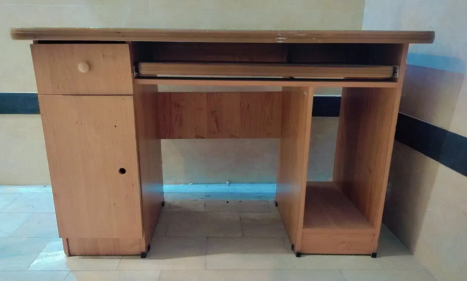 میز وصندلی|دفتر کار|فردیس, شهرک شهید حسینی|دیوار