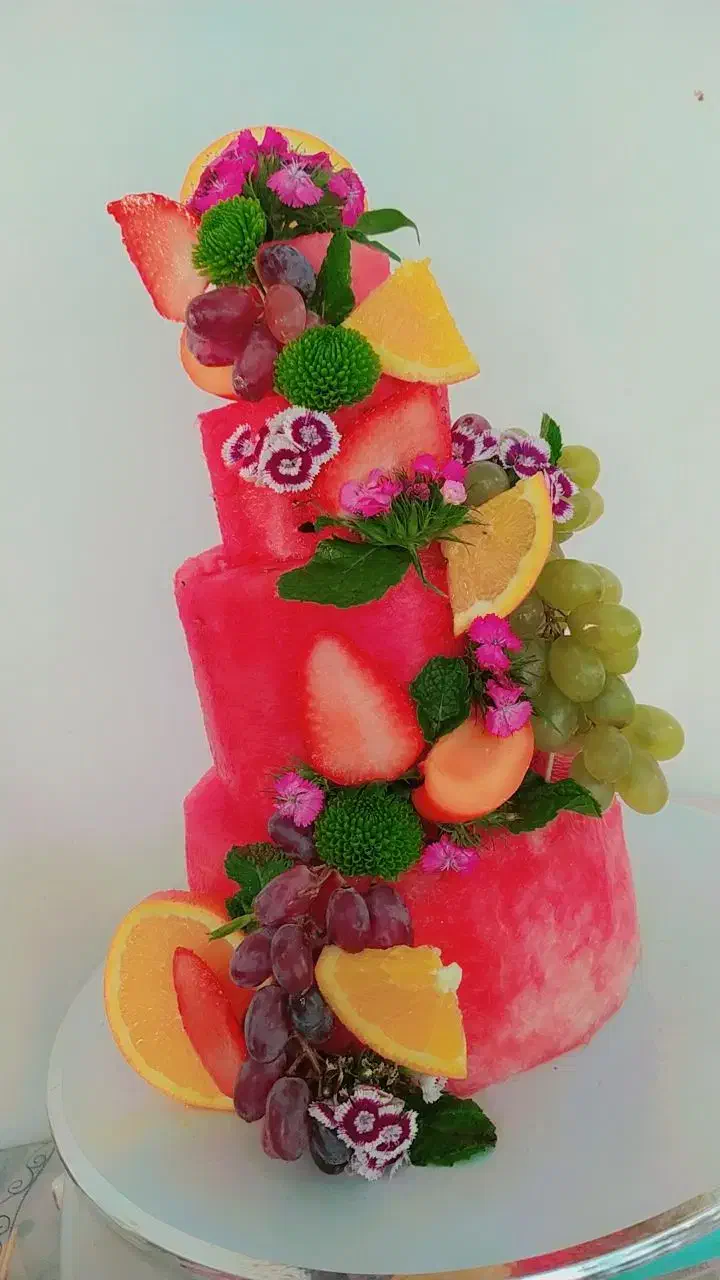 حکاکی میوه ، سبد ،‌ تزیینات یلدایی ، هندوانه|خوردنی و آشامیدنی|اصفهان, ملک‌شهر|دیوار