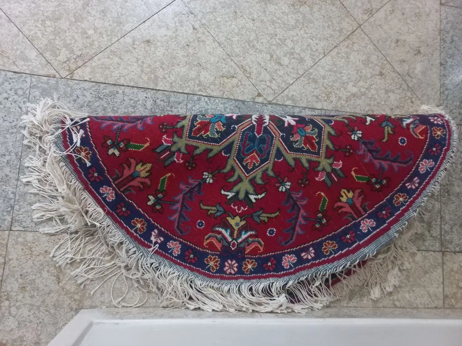 فرش دستبافت گرد ۱×۱|فرش|تهران, تهرانپارس غربی|دیوار