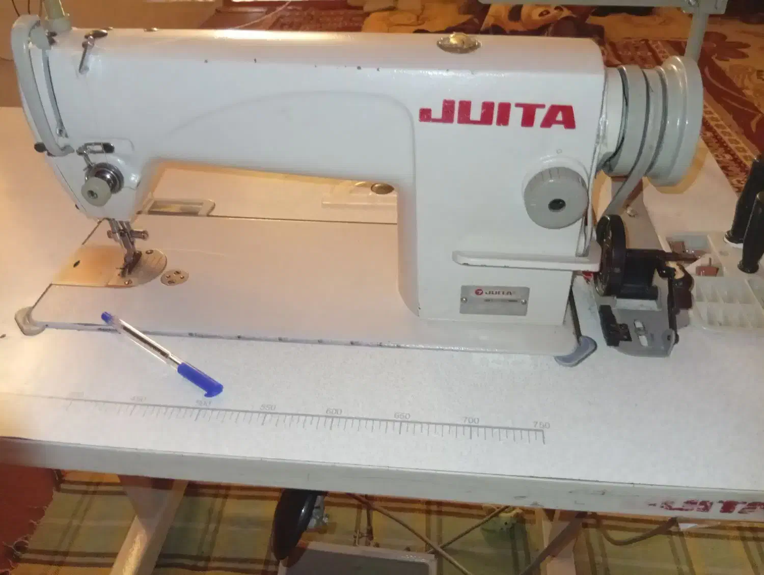 چرخ خیاطی|چرخ خیاطی و ریسندگی|چاه مبارک, |دیوار