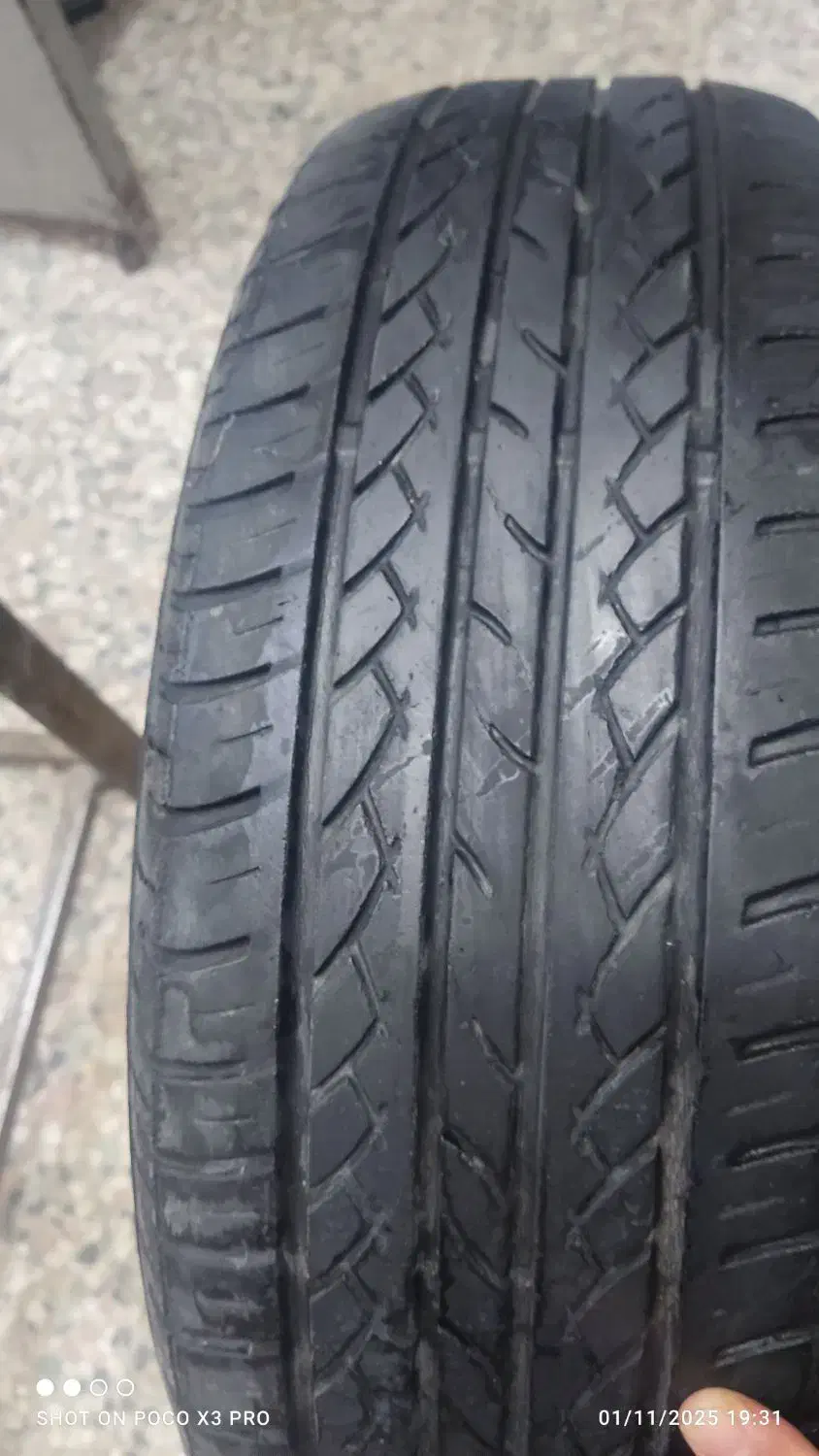 لاستیک 15 بارز|قطعات یدکی و لوازم جانبی|زابل, |دیوار