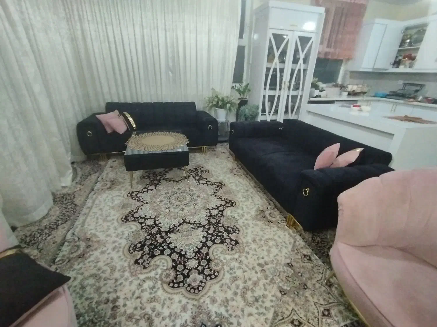 مبل چستر 8نفره|مبلمان خانگی و میز عسلی|گلبهار, شهر جدید گلبهار|دیوار