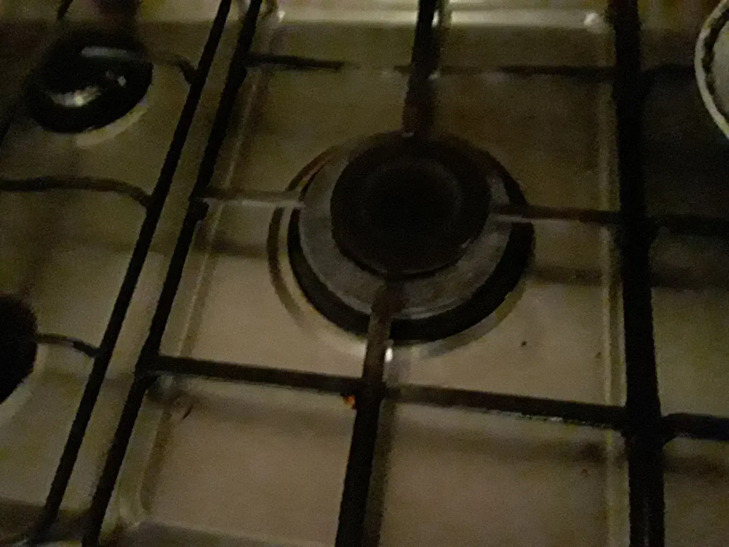 خریدار یخچال اجاق گاز ابگرمکن سالم فرسوده وظایعات|خدمات پیشه و مهارت|اردبیل, |دیوار