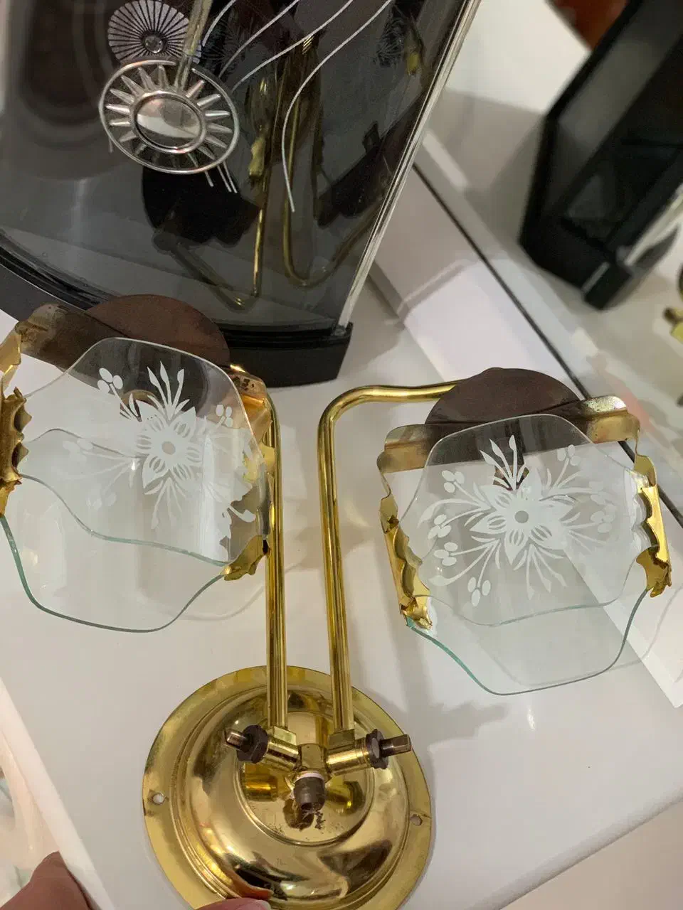 ساعت و چراغ گاز|کلکسیون اشیاء عتیقه|خوی, |دیوار