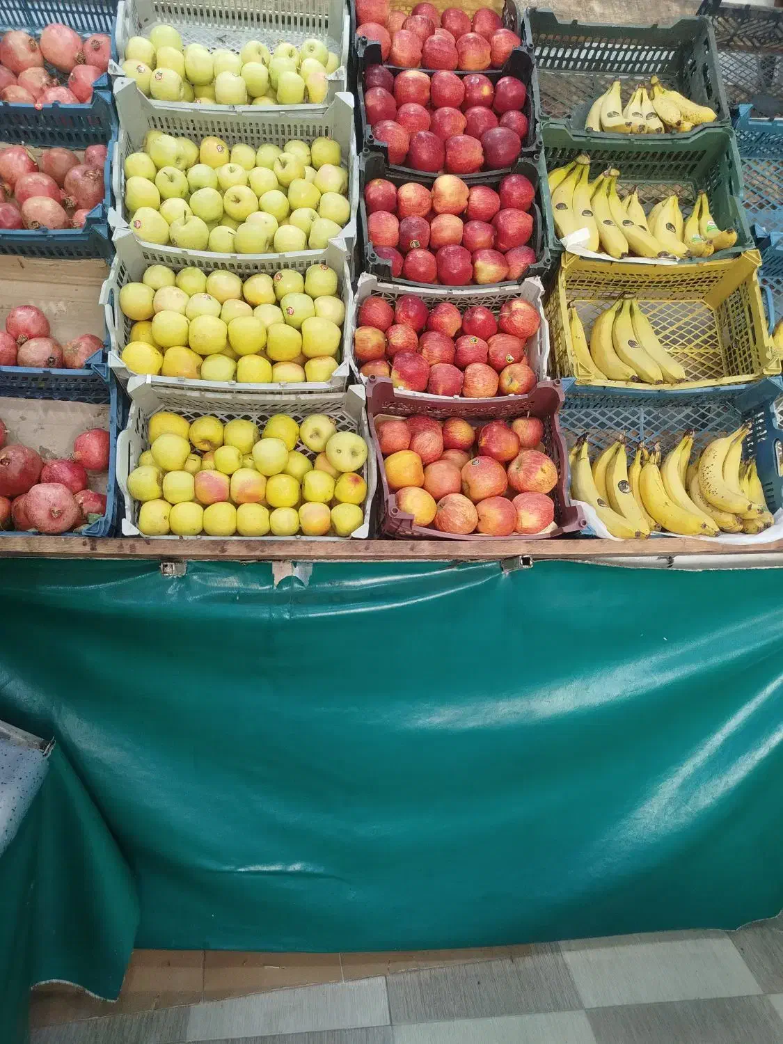 یک فروشنده آقا برای کار در میوه فروشی نیازمندم|استخدام بازاریابی و فروش|میناب, |دیوار