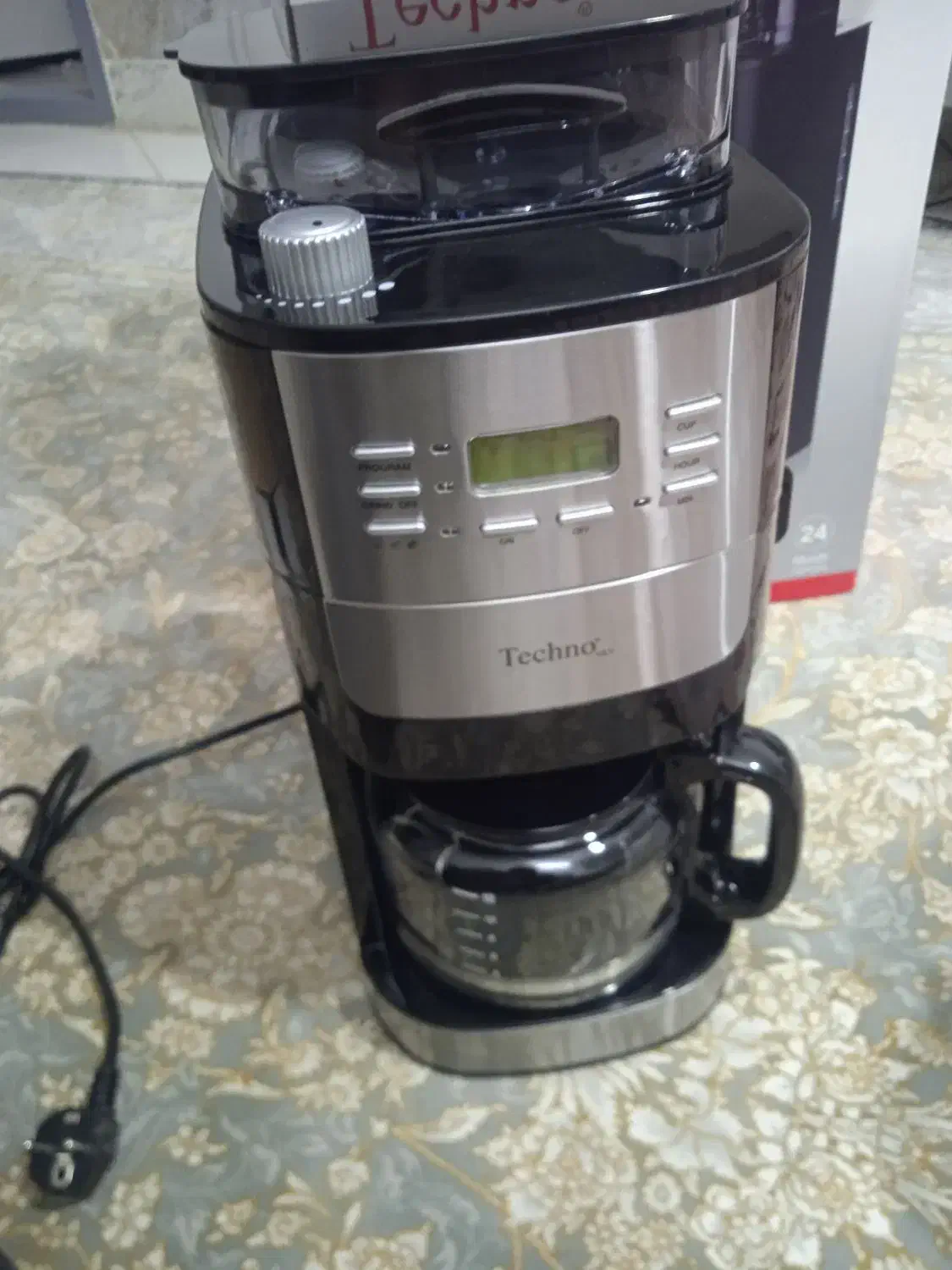 قهوه ساز آسیاب دارد|قوری، کتری، قهوهساز دستی|سبزوار, باهنر|دیوار