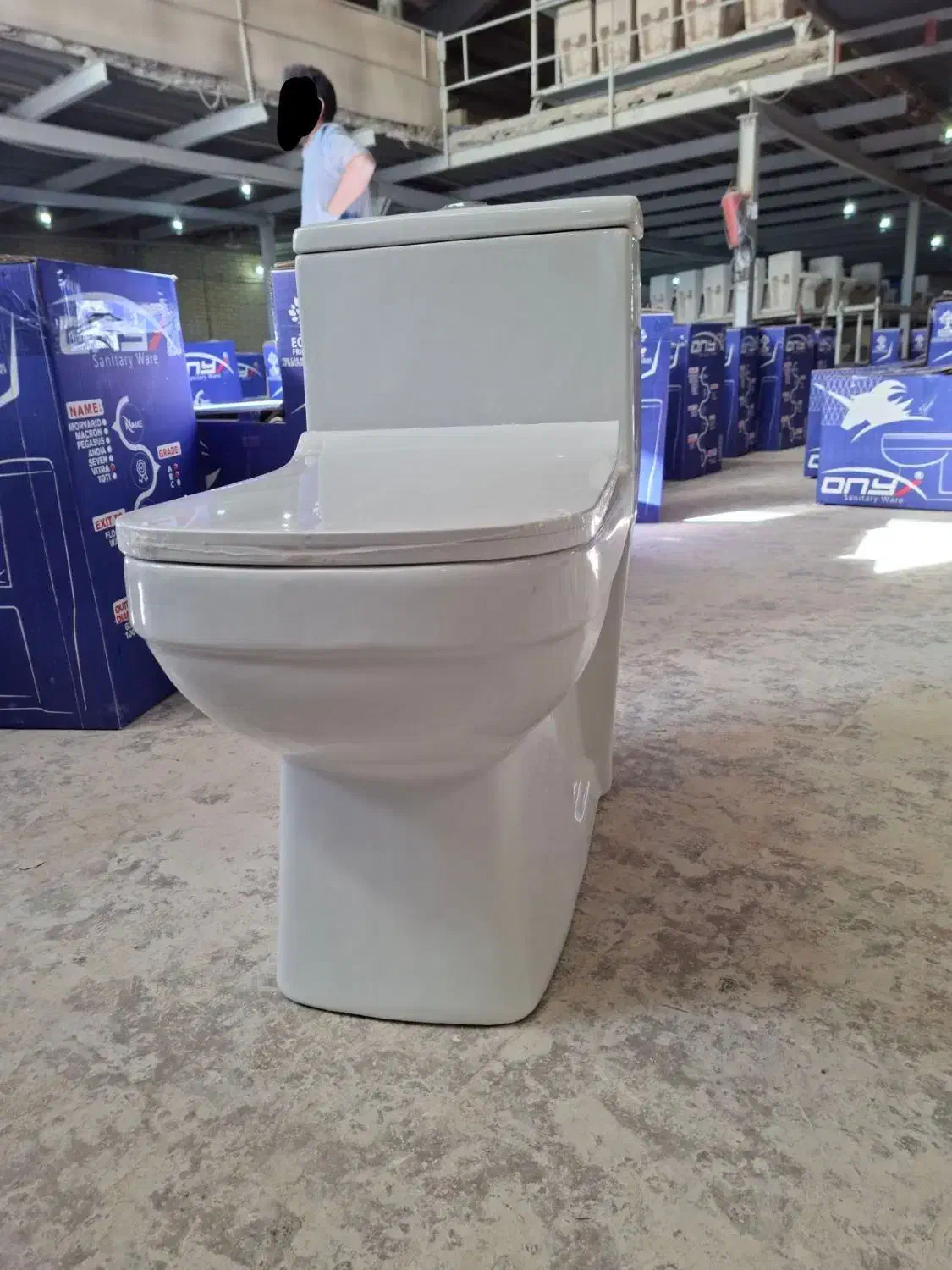 توالت فرنگی اونیکس|لوازم سرویس بهداشتی|لالجین, |دیوار