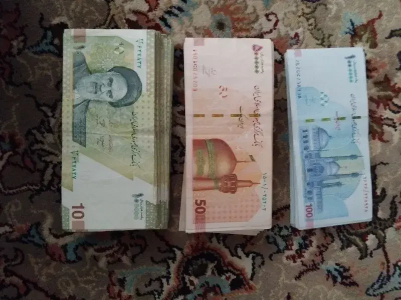 پول یا اسکناس برای شاباش|کلکسیون سکه، تمبر، اسکناس|مشهد, کارمندان دوم|دیوار