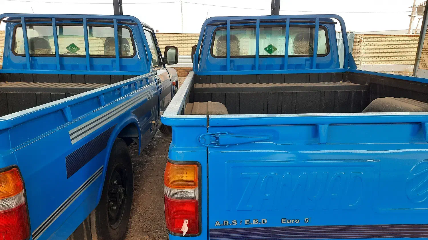 نیسان دوگانه سوز رادیال اپشنال|خودرو سواری و وانت|گلپایگان, |دیوار