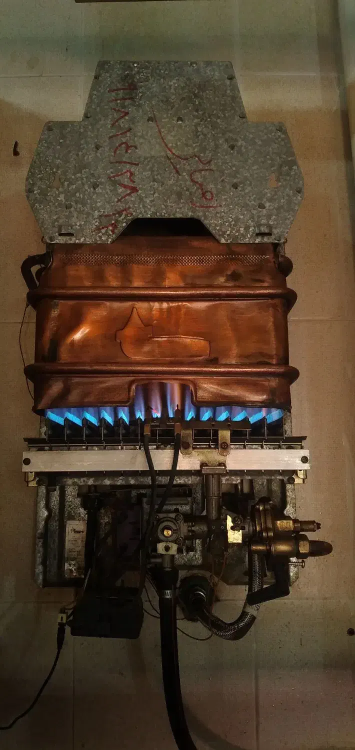 تعمیرات آبگرمکن (سیار)|خدمات پیشه و مهارت|دهلران, |دیوار