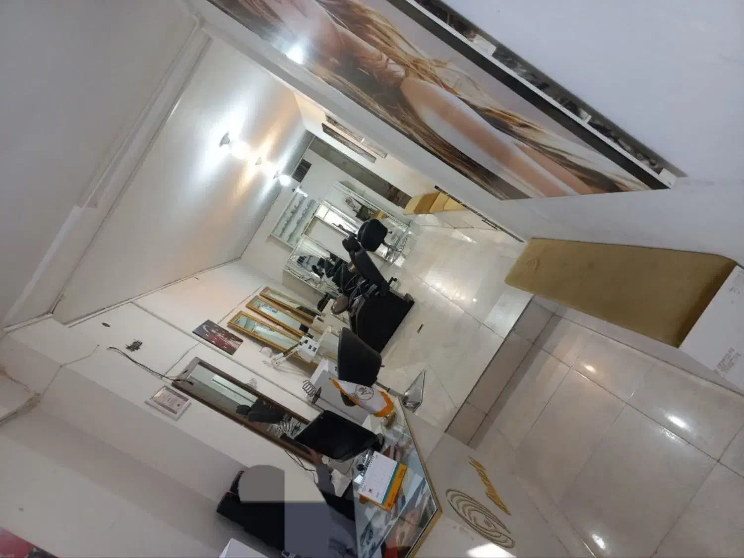 آینه قدی|آینه|مشهد, خواجه ربیع|دیوار