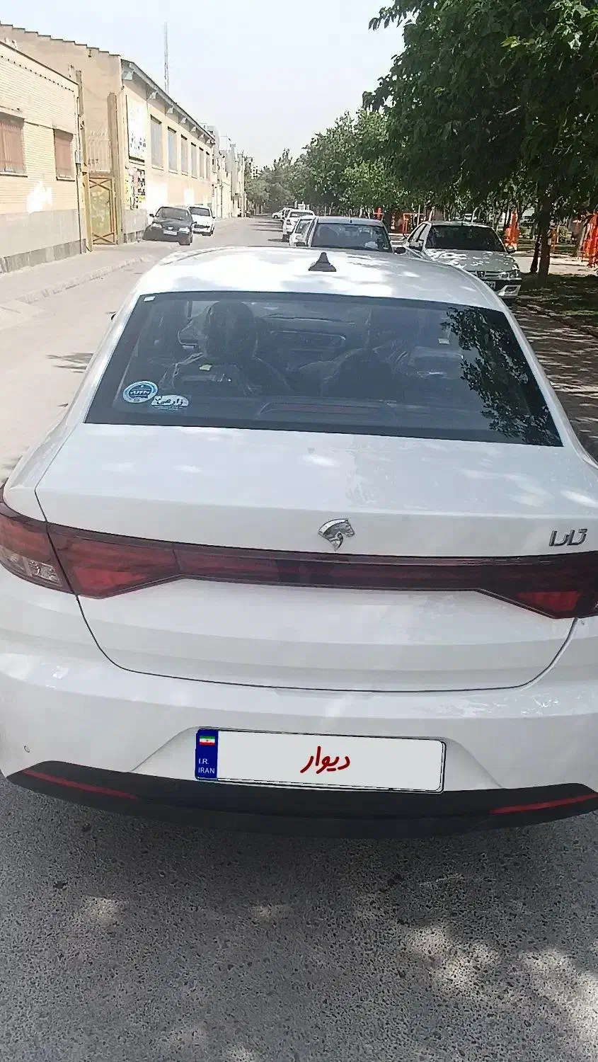 تارا دنده V1 سفید صفر 404|خودرو سواری و وانت|مشهد, امامیه (شهرک غرب)|دیوار