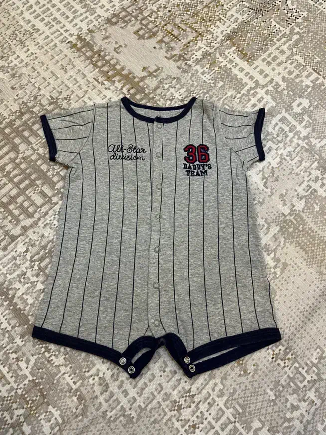 هرتکه لباس فقط ۳۰تومن|کفش و لباس بچه|گرمدره, |دیوار