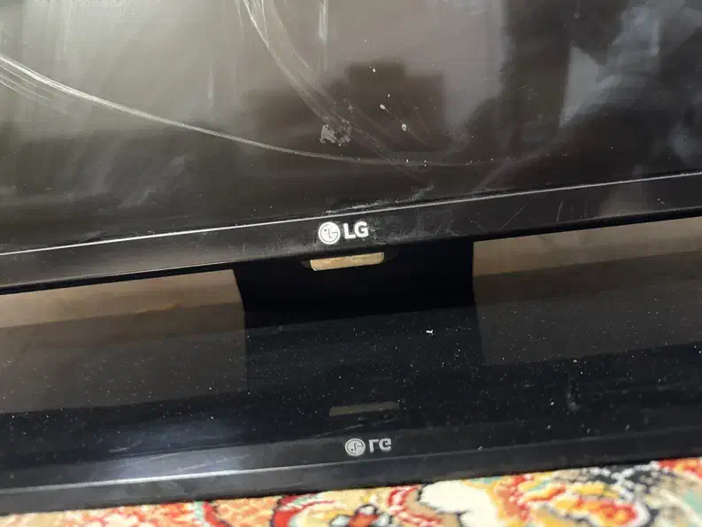 Led FHD 49 LG|تلویزیون و پروژکتور|قم, چهار مردان|دیوار