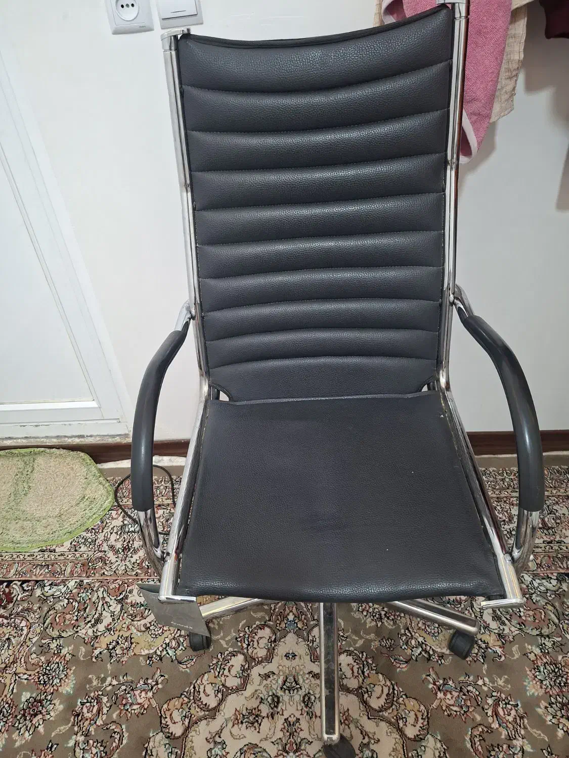 صندلی چرخشی|دفتر کار|قم, شهرک فاطمیه|دیوار