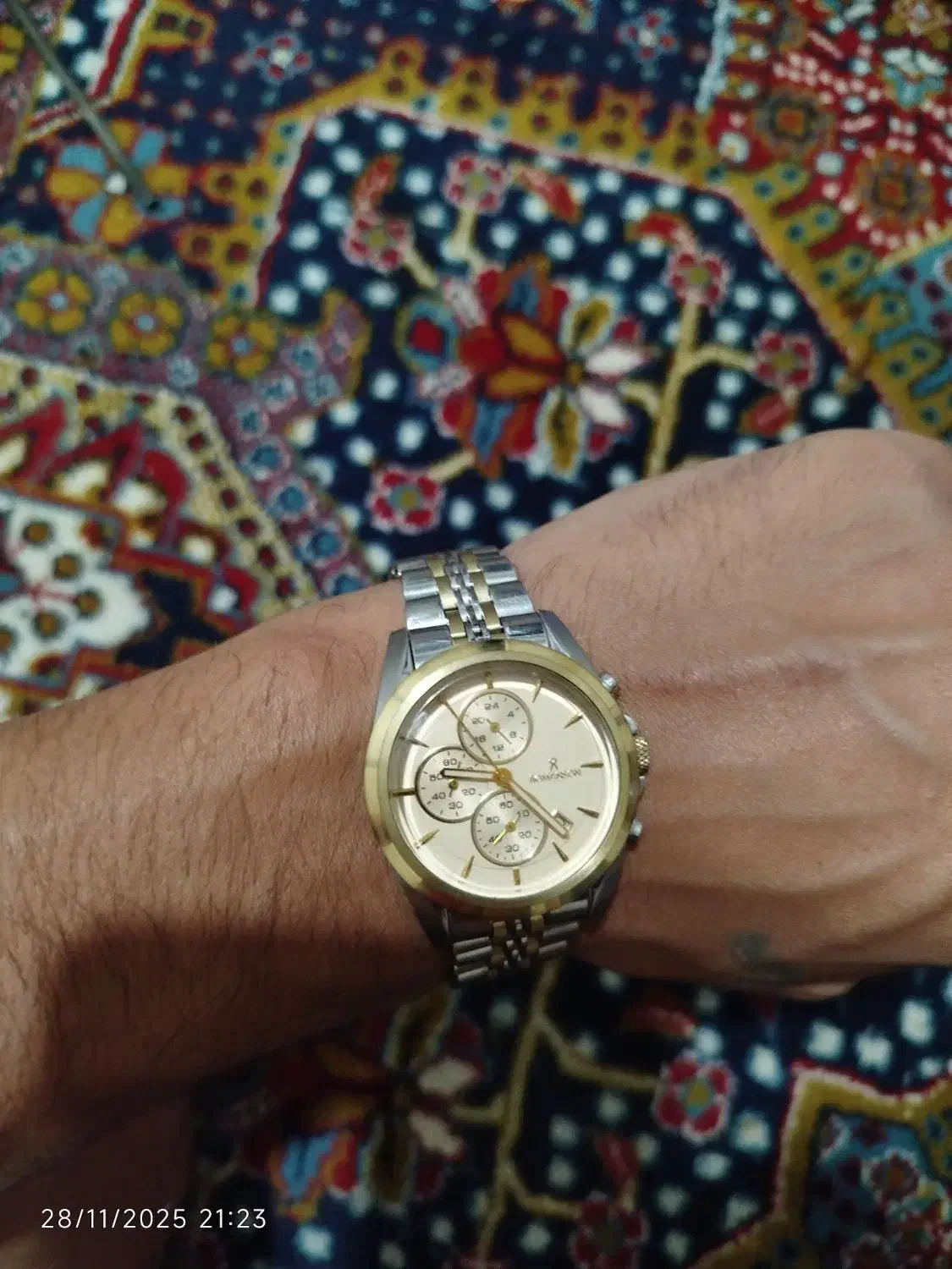 ساعت رمانسون اصلی زد اب|ساعت|خرمآباد, |دیوار