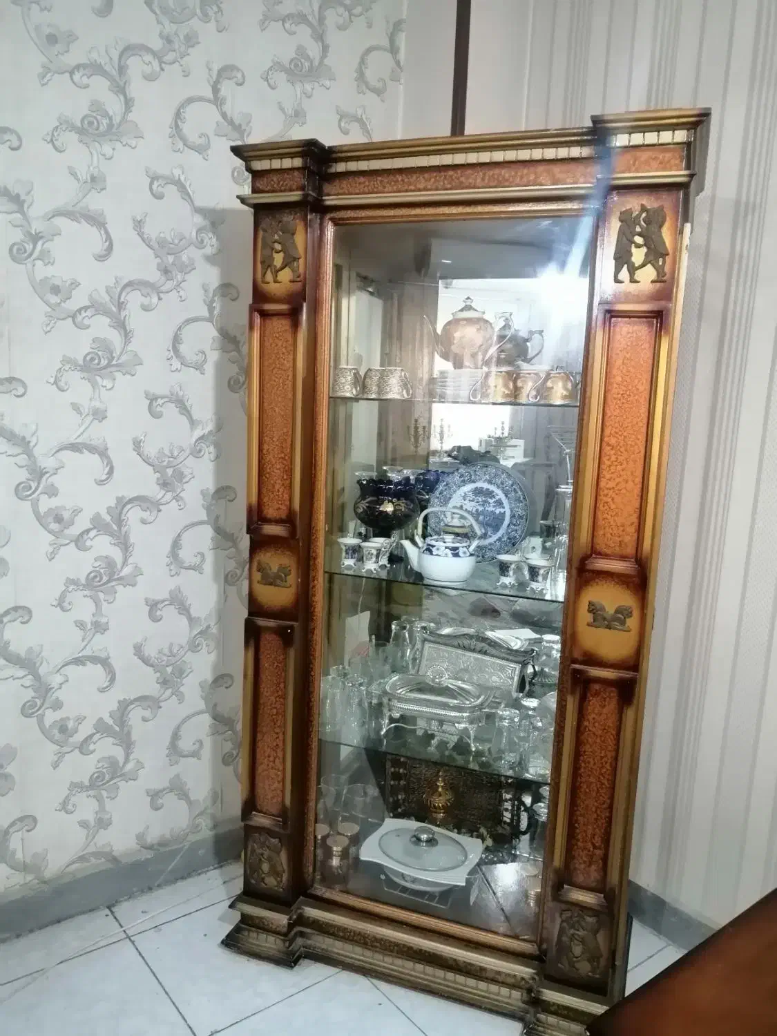 بوفه ویترینی|بوفه، ویترین، کنسول|گرگان, |دیوار