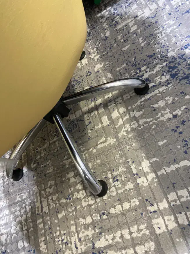 صندلی کپ|صندلی و نیمکت|قرچک, میرزائی جنوبی|دیوار