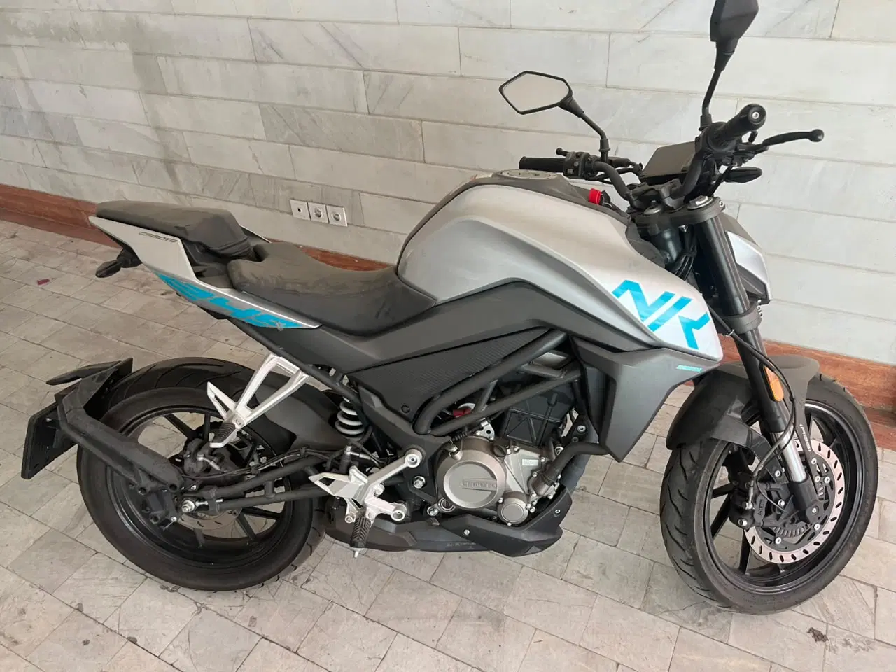 cf259|موتورسیکلت|آفتاب, |دیوار