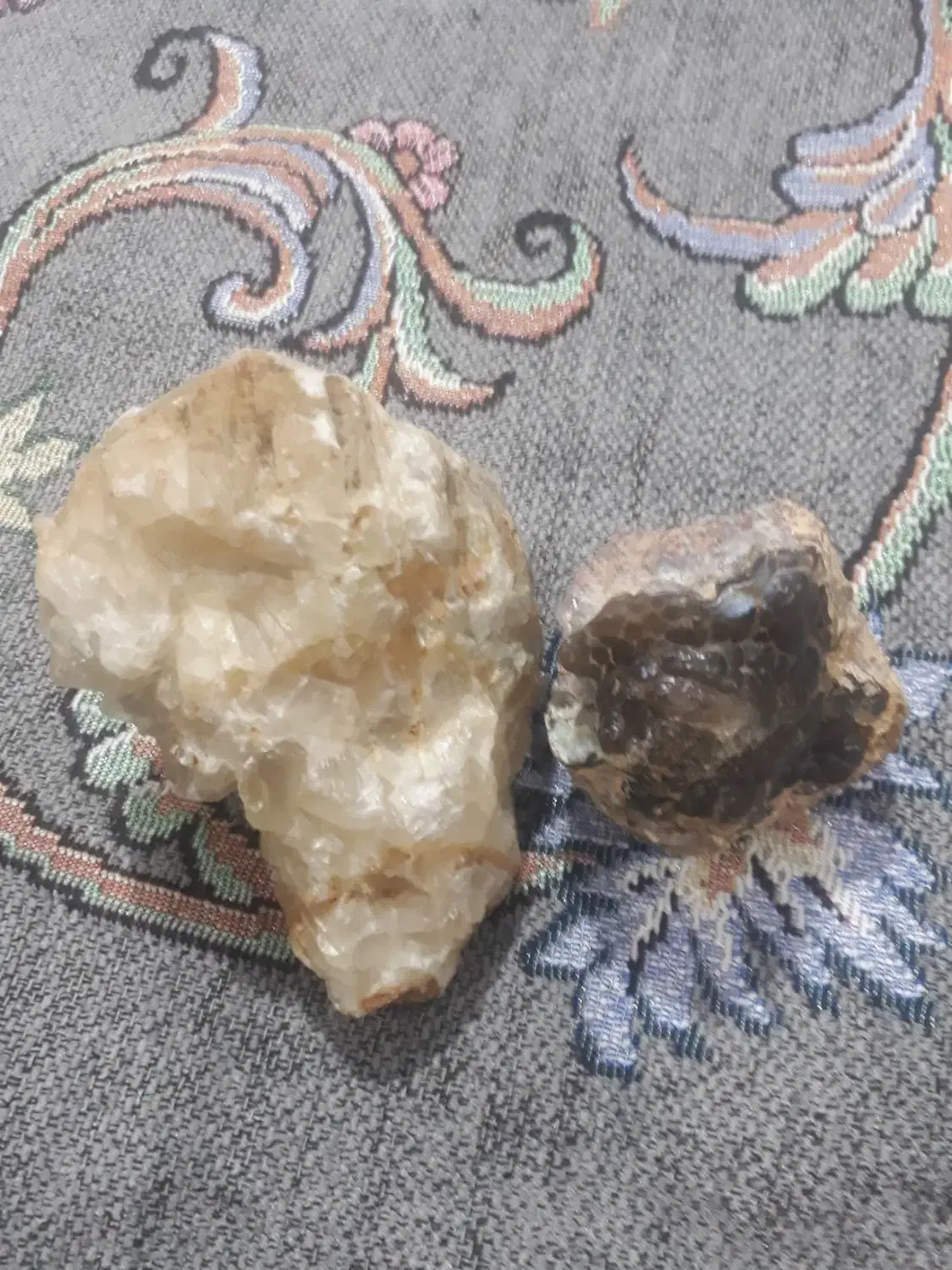 سنگ قیمتی|جواهرات|شهریار, شهریار|دیوار