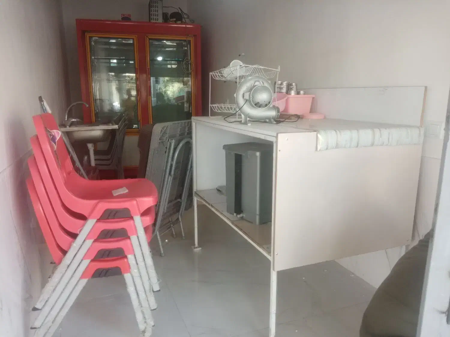 کلیه وسایل کبابی فروخته میشود|کافی‌شاپ و رستوران|شاهین دژ, |دیوار