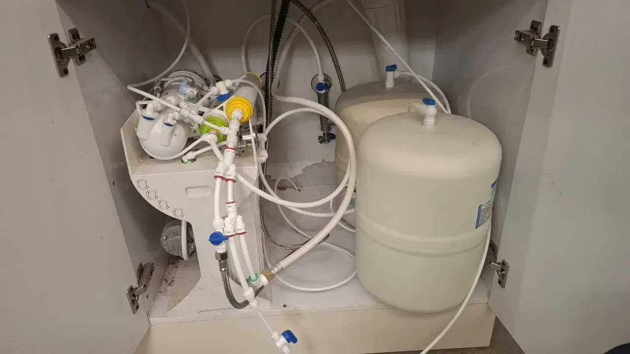 نصب سرویس تعمیر تعویض فیلتر دستگاه تصفیه آب تسفیه|خدمات پیشه و مهارت|تهران, ستارخان|دیوار