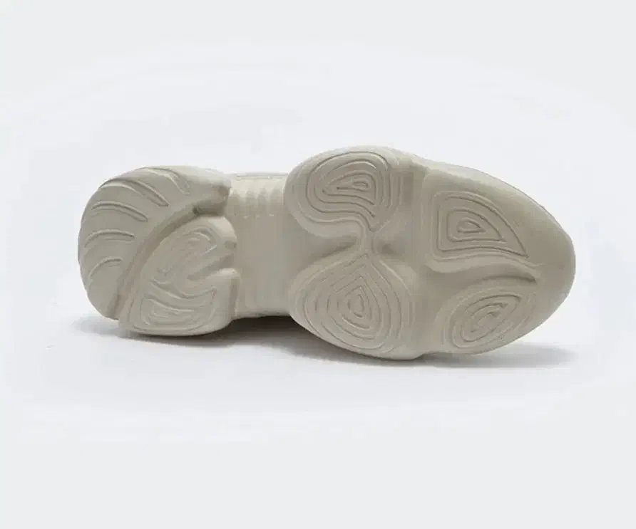 کتونی ال سی سایز ۴۰ (نو)|کیف، کفش، کمربند|تهران, شهران شمالی|دیوار