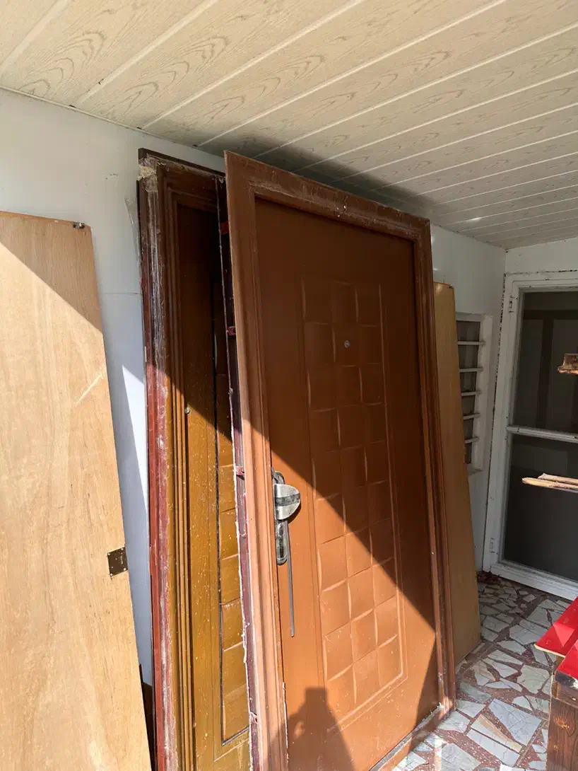 پنجره آلومینیومی و درب ضد سرقت|مصالح و تجهیزات ساختمان|چالوس, |دیوار