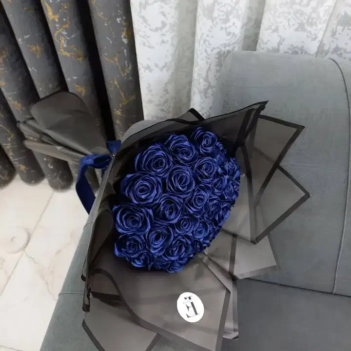 گل رز و پروانه ای|گل مصنوعی|دورود, |دیوار