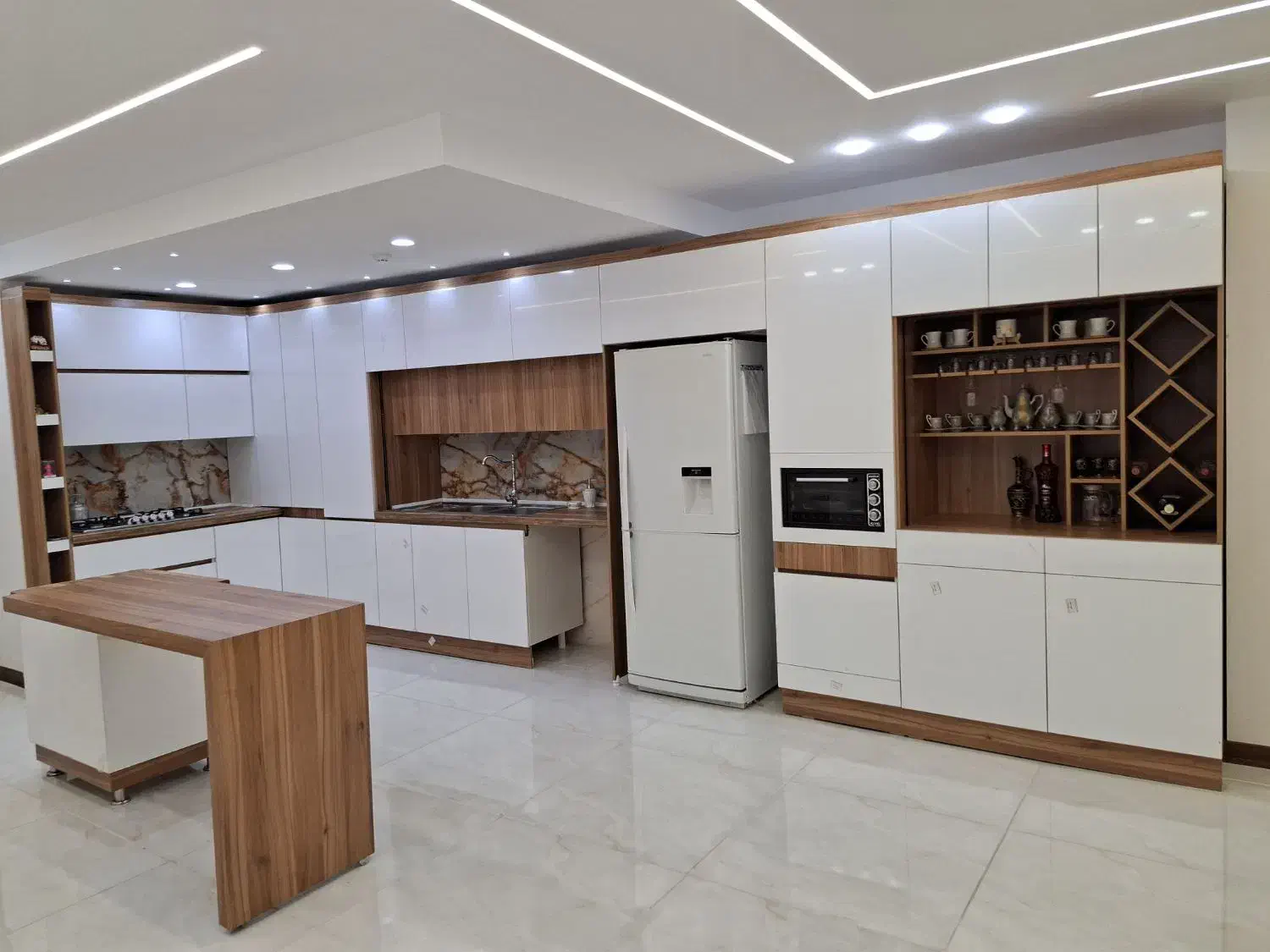 کابینت  کمد دیواری  تی وال  نقد و اقساط|مصالح و تجهیزات ساختمان|شیراز, شهرک گلها|دیوار