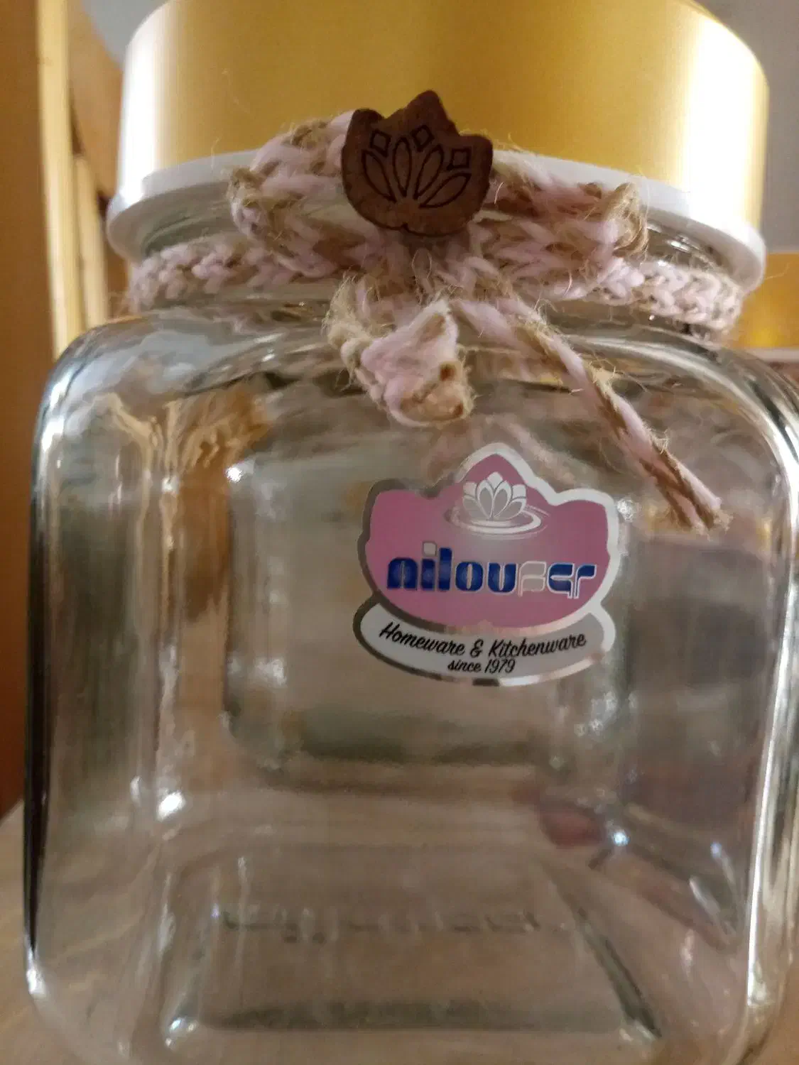 بانکه شیشه ای درپیچی 4بزرگ 4کوچک 1 اشانتیون|ظروف نگهدارنده، پلاستیکی، یک‌بارمصرف|بابلسر, |دیوار