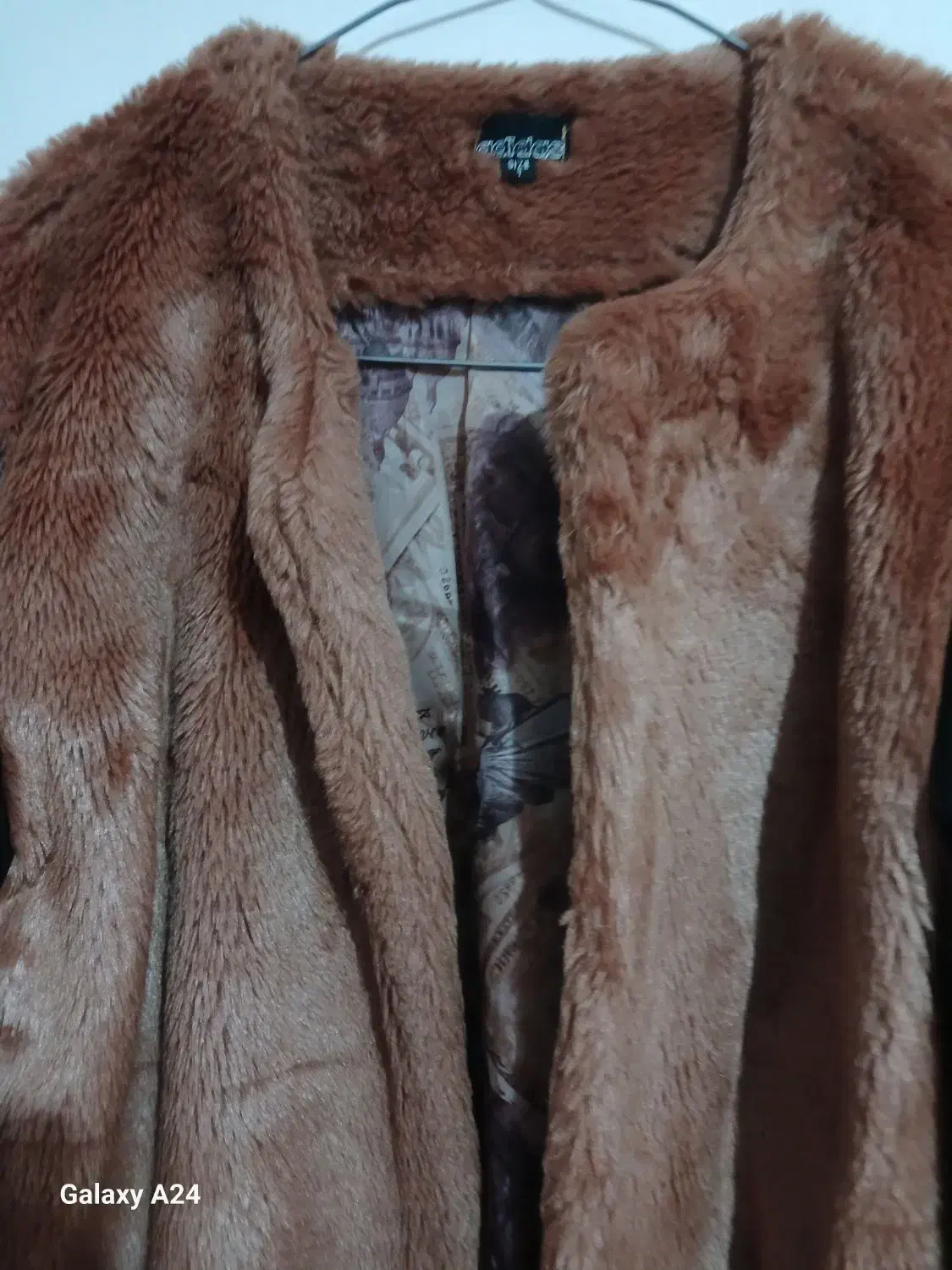 یک عدد پالتو و مانتو|لباس|چناران, |دیوار