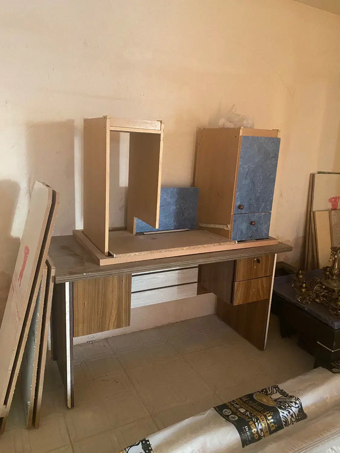 بوفه و میز اداری فروشی|بوفه، ویترین، کنسول|میاندوآب, |دیوار