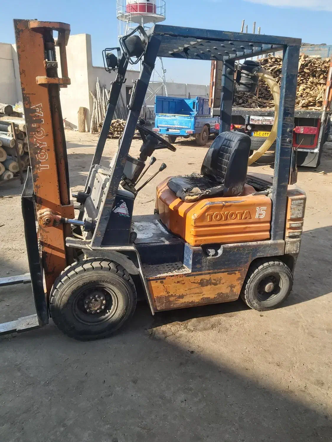 لیفتراک ۱.۵ تن تویوتا مدل ۲۰۰۳|خودرو سنگین|میاندوآب, |دیوار