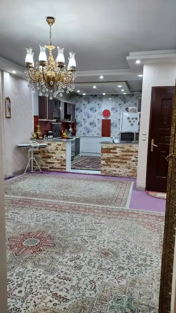 ۷۳متر /پارکینگ بدون مزاحم|فروش آپارتمان|تهران, اسفندیاری|دیوار