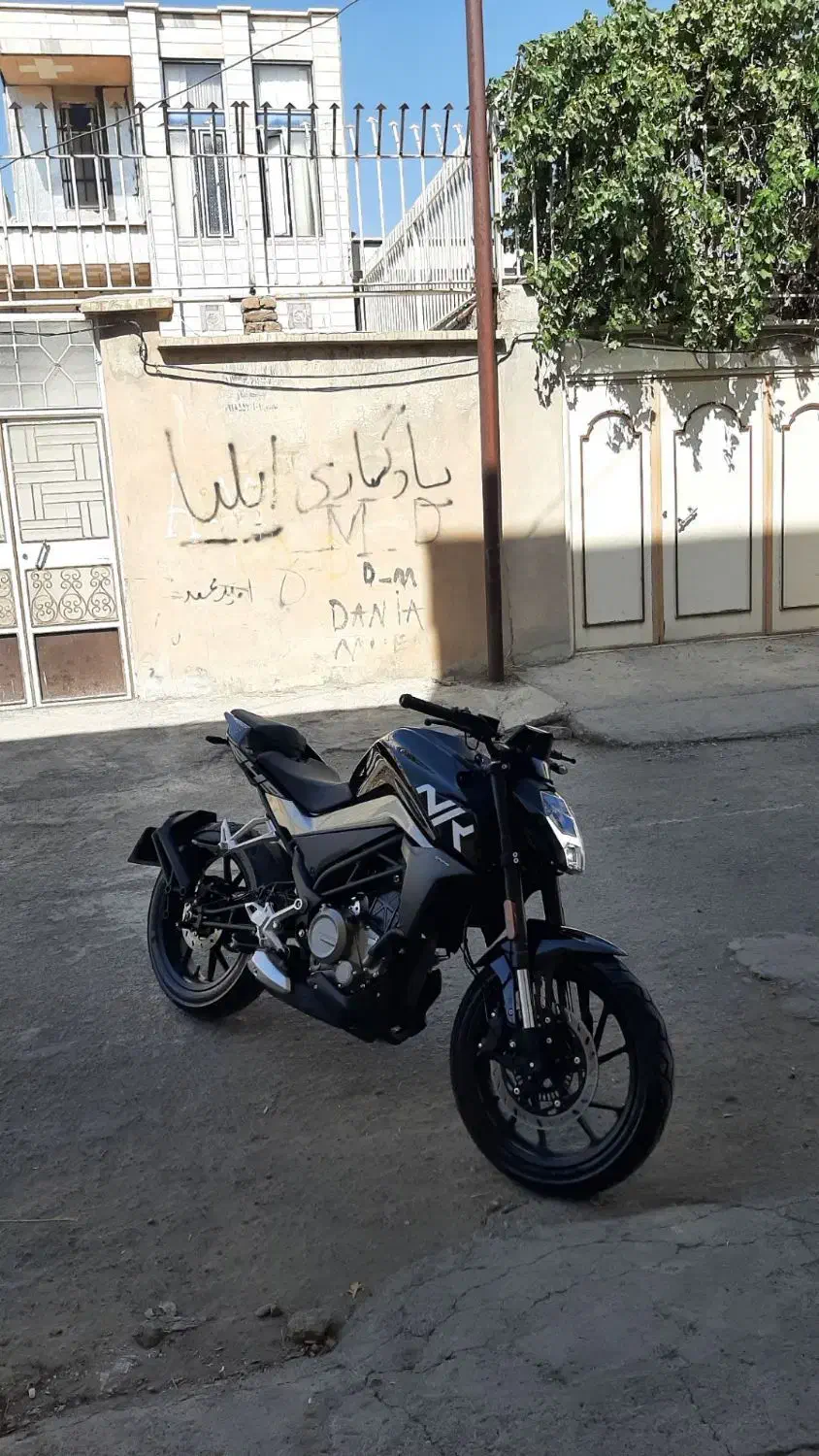 سی اف ۲۵۰ آن کی|موتورسیکلت|سنقر, |دیوار