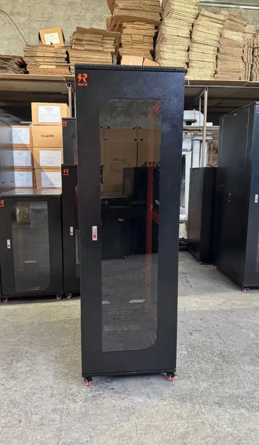 رک شبکه ایستاده 42 یونیت|مودم و تجهیزات شبکه|تهران, لاله زار|دیوار