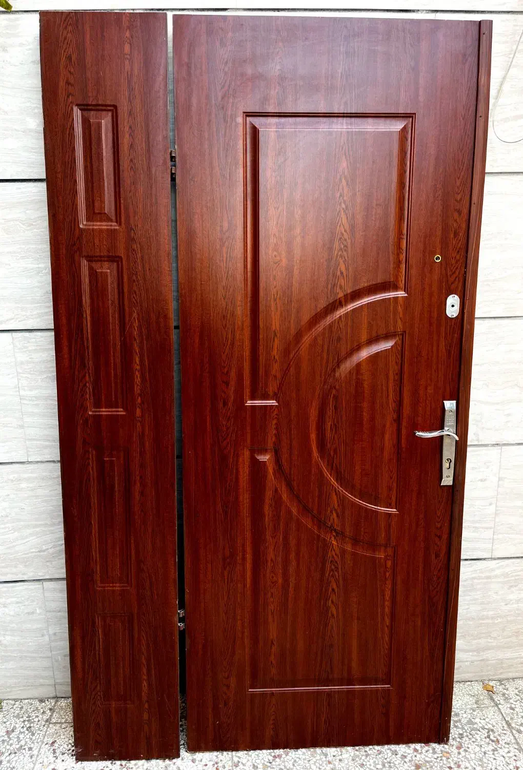 درب ورودی آپارتمان|مصالح و تجهیزات ساختمان|مشهد, چهارچشمه|دیوار